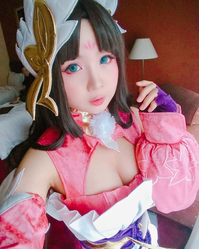 5 cosplayer di Indonesia Games Championship 2018