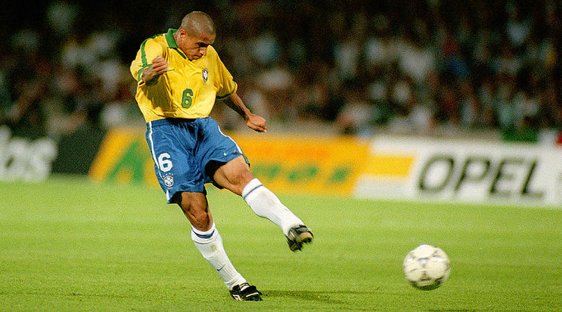Pemilik Kaki Kiri Gledek Warisan Brasil setelah Carlos dan Adriano