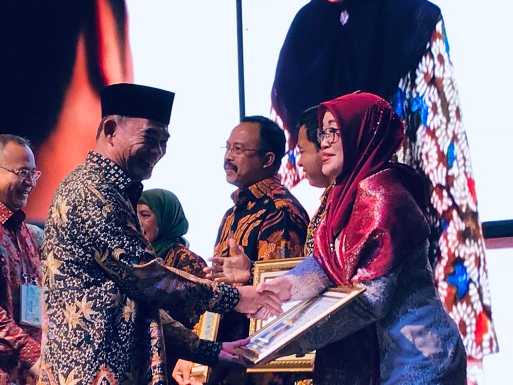 Kongres Bahasa Indonesia XI, Mendikbud Beri Penghargaan 13 Pegiat Bahasa