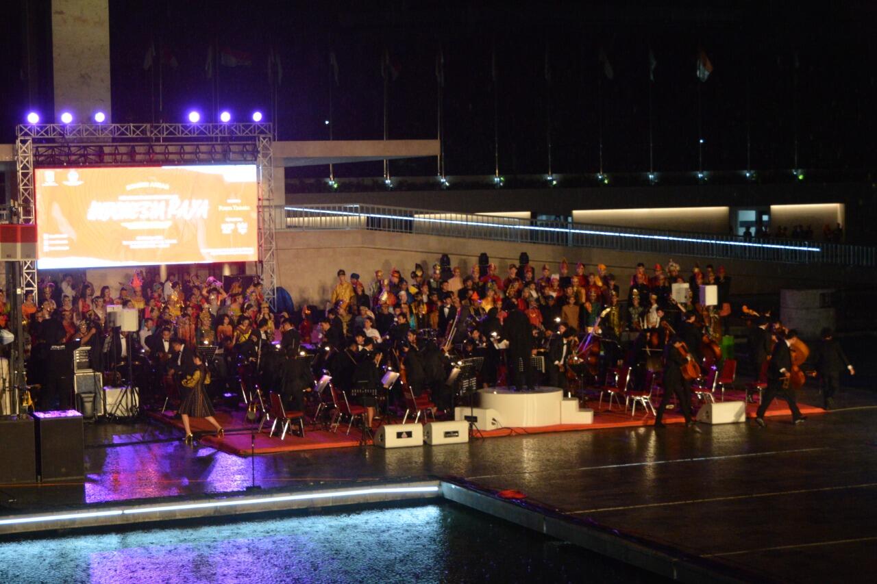 Mendikbud Ajak Masyarakat Hayati Lirik Tiga Stanza Lagu Indonesia Raya