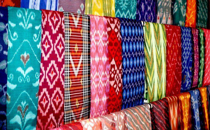Keren! Ini 6 Kota Penghasil Tenun di Jawa Timur