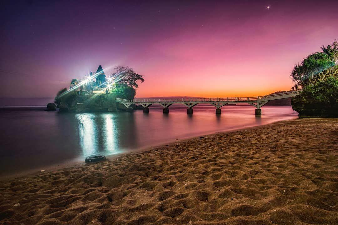 Cantik! Ini 10 Potret Keindahan Pantai Balekambang Malang