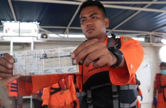 8 Jam Berlalu Sejak Lion Air JT 610 Jatuh, Bagaimana Nasib Penumpang?