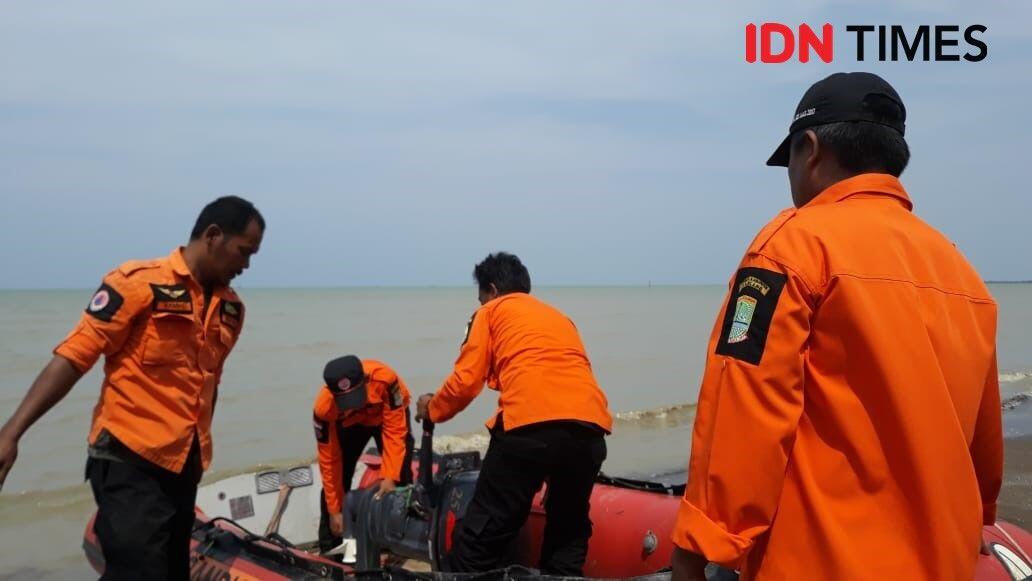 FOTO: Begini Proses Evakuasi Korban dan Serpihan Lion Air JT 610