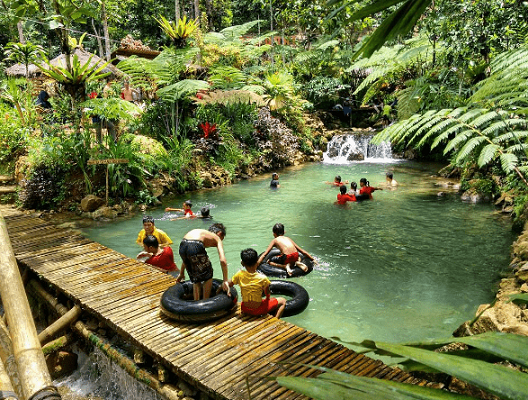 Pesona 8 Kolam Renang Alami di Yogyakarta Ini Bikin Kebelet Nyebur