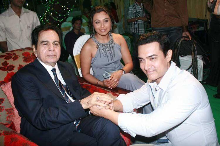 Ragam Ekspresi 10 Artis Bollywood Saat Bertemu Idolanya