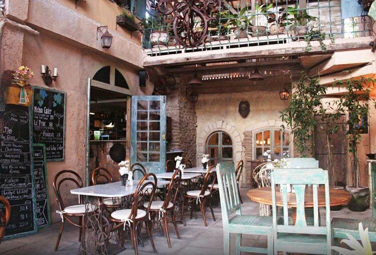 7 Rekomendasi Cafe Instagramable di Bali, Kece Abis!