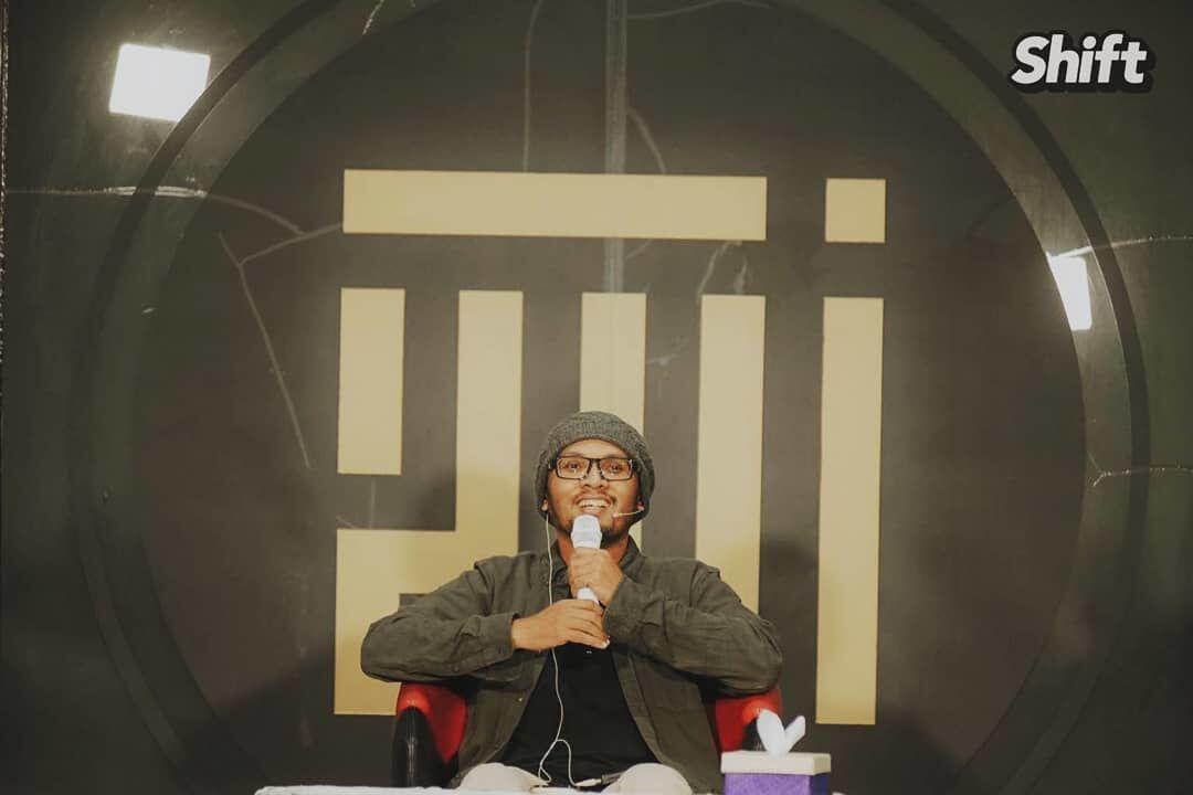 Lembut Berkharisma, Ini 10 Hal Menarik dari Ustaz Hanan Attaki