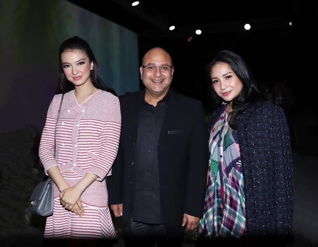 Populer Banget, 10 Kedekatan Irwan Mussry dengan Banyak Seleb