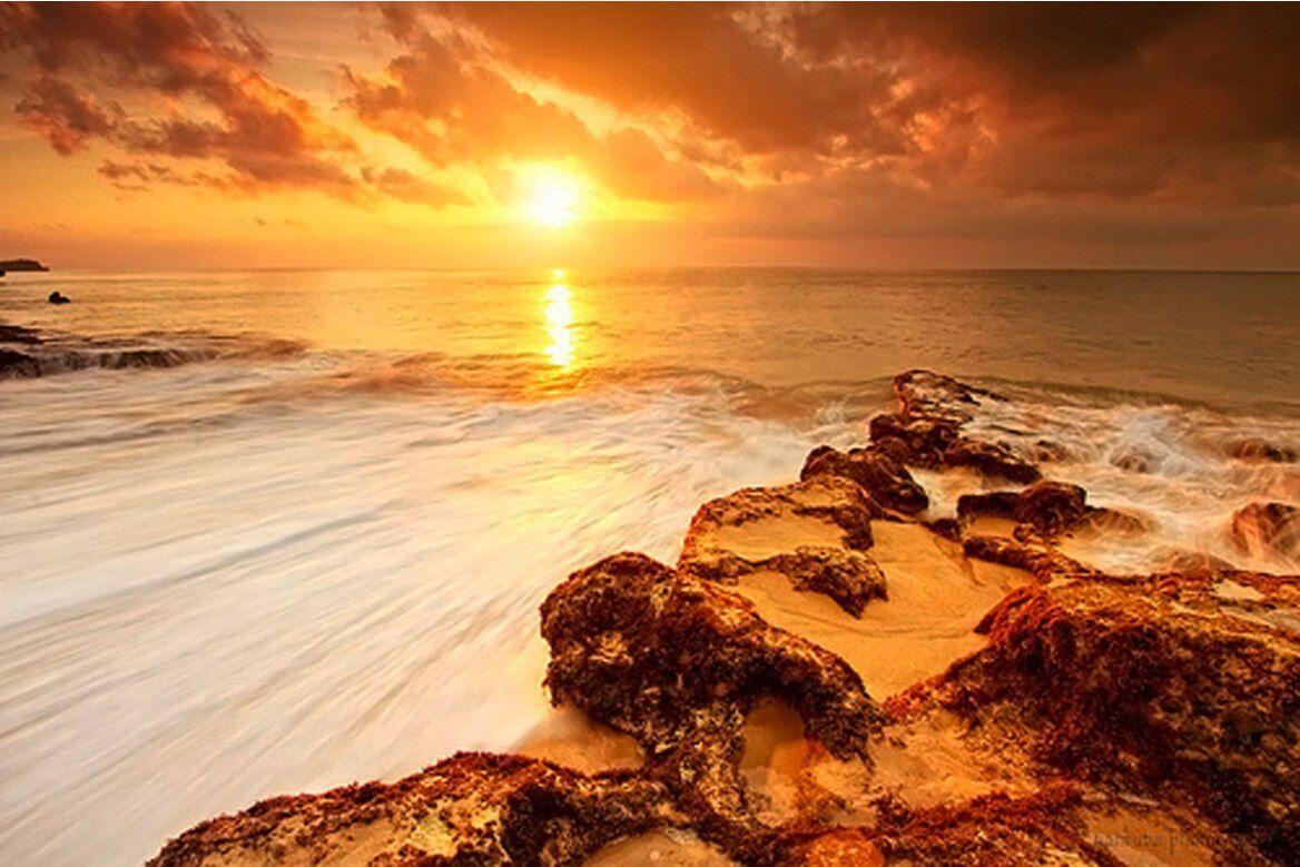 7 Spot Terbaik Buat Menikmati Sunset di Bali, Asli Bikin Melongo!