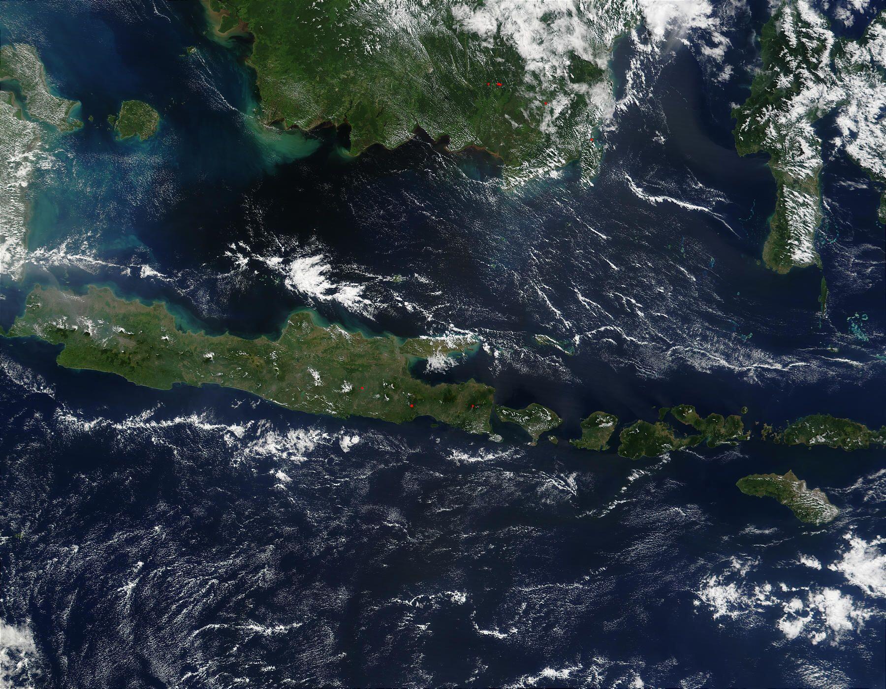 Diakui Dunia, Inilah 10 Alasan Kenapa Indonesia Begitu Berharga