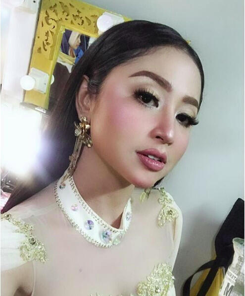 Dewi Perssik Akhirnya Somasi Ponakan yang Dianggap Songong dan Terobsesi Jadi Artis!