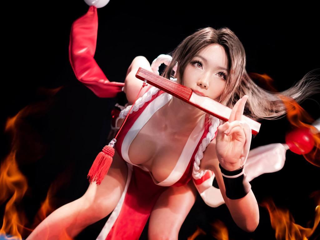 5 cosplayer di Indonesia Games Championship 2018