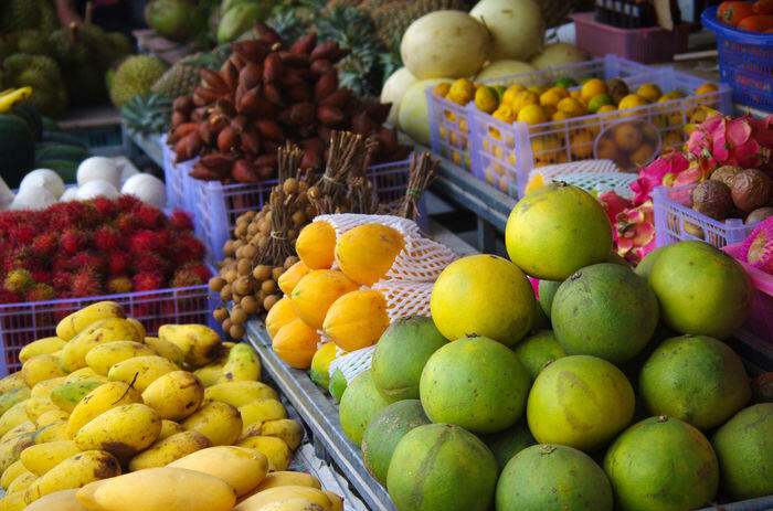 Buah terpapar lilin dan pestisida ditemui di Jakarta