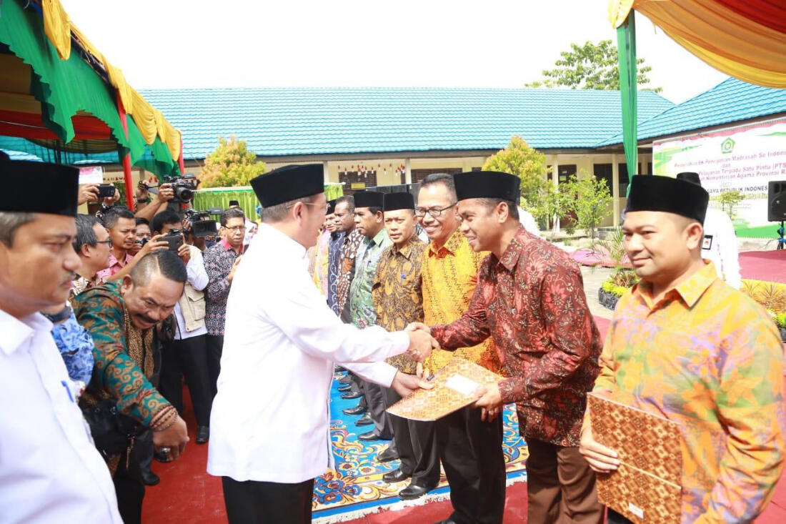 48 Madrasah Swasta di 14 Provinsi ini Kini Berstatus Negeri