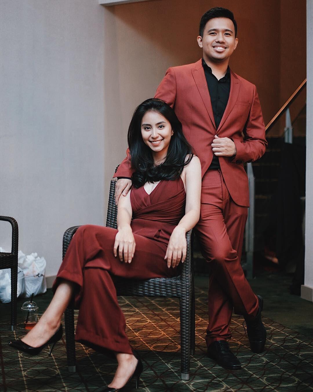 Makin Mesra, Inilah 10 Potret Manis Joshua Suherman dan Clairine