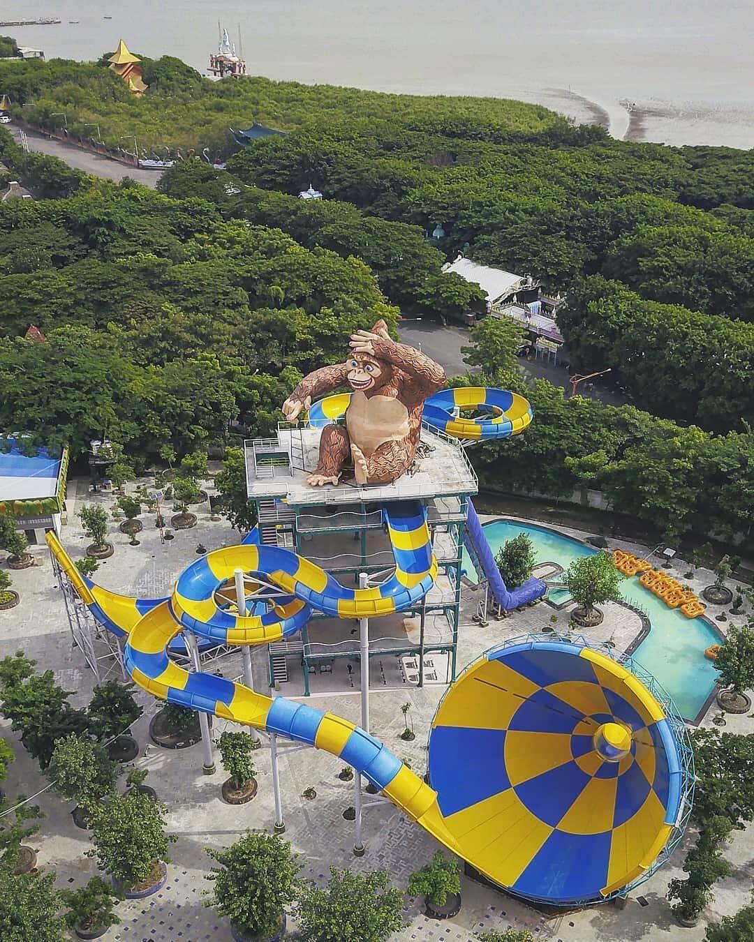 5 Waterpark Terbesar dan Terseru di Jawa Timur, Sudah Pernah Kesana?