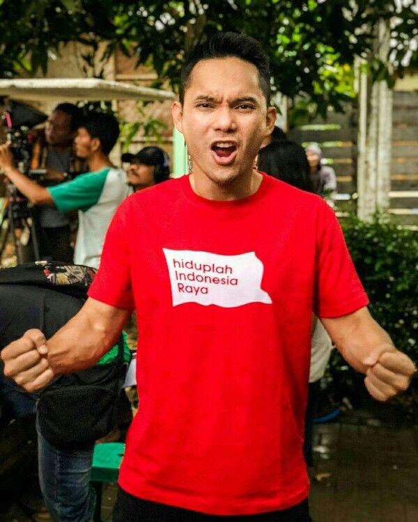 10 Artis Ini Takut Naik Pesawat Terbang, Ada yang Sampai Trauma!