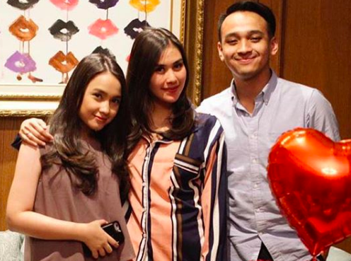 10 Potret Seru Kejutan Ultah Syahnaz dari Nagita Slavina dan Keluarga