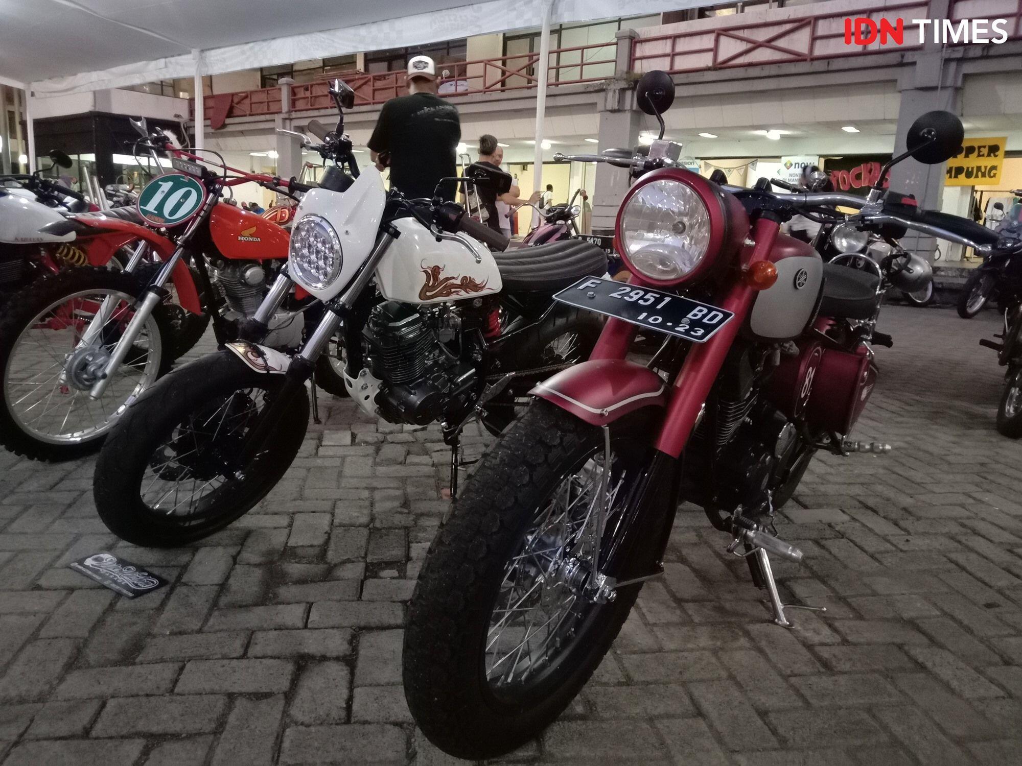 FOTO: Kerennya Mobil-Motor Klasik di Jakarta Custom Culture