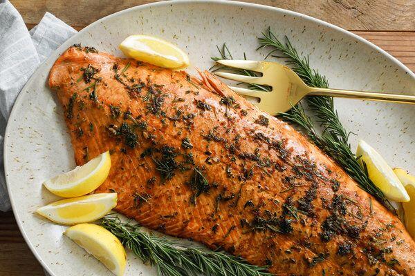 8 Makanan dan Minuman yang Ampuh Usir Nyeri Otot Usai Olahraga Berat