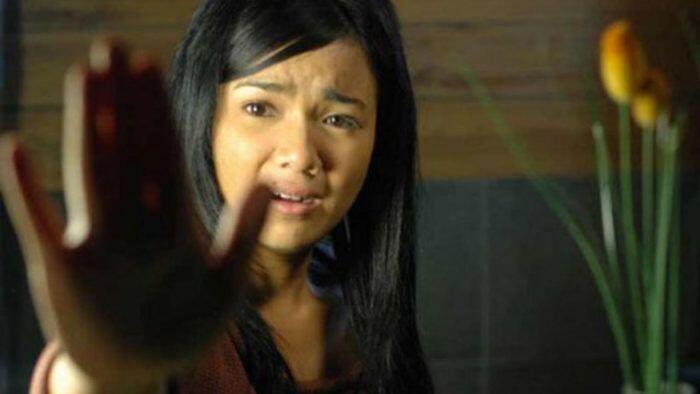 5 Film Horor Indonesia Era 2000-an yang Bisa Bikin Nyalimu Menciut