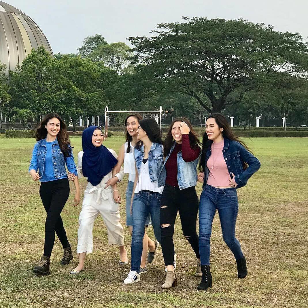 Bak Keluarga, Ini 10 Potret Kedekatan Pemain Sinetron Anak Langit
