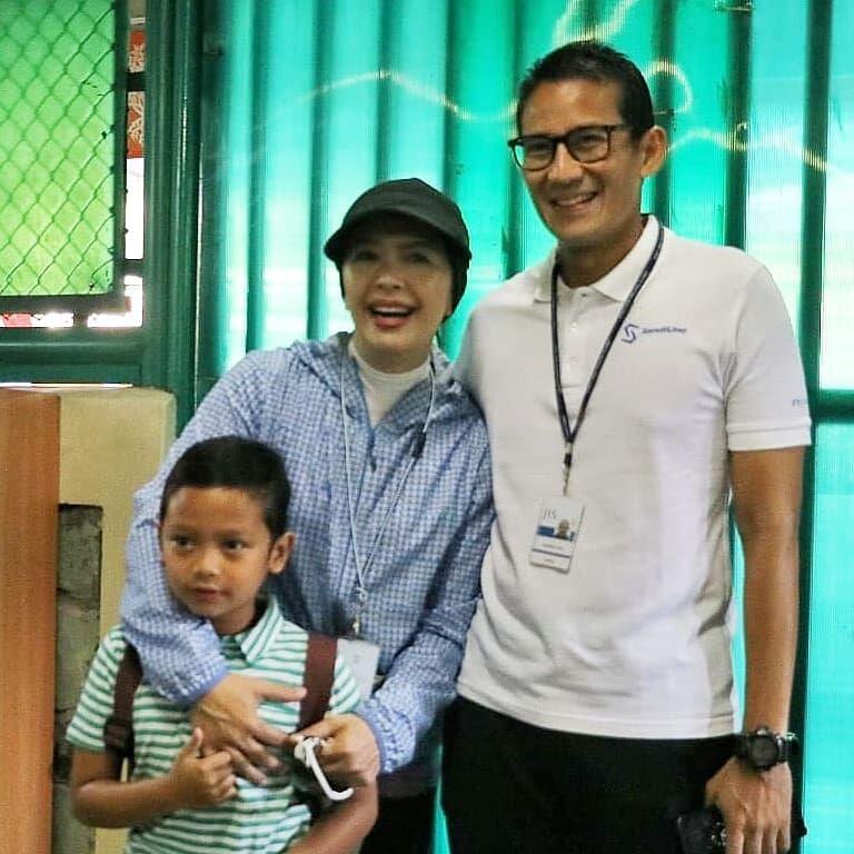 Tak Selalu Mulus & Mewah, 7 Pelajaran Cinta Sandiaga Uno dan Istri