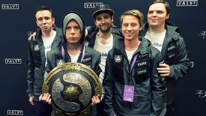 5 Team Dota 2 yang Paling Sering Gigit Jari Walaupun Sudah Rombak Pemainnya