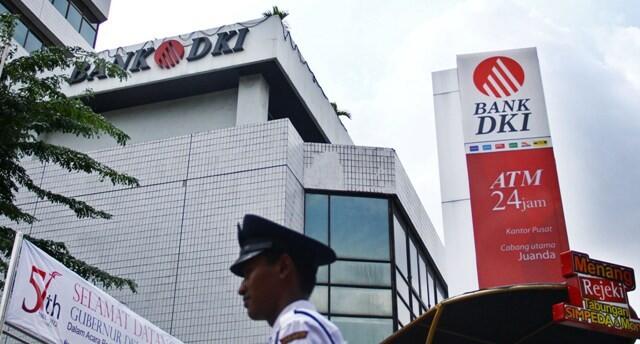 Anies Rombak Direksi PT Bank DKI