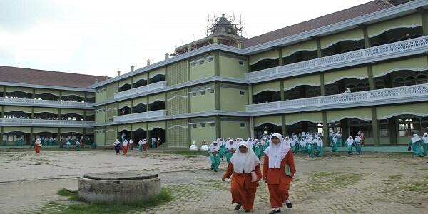 MNI: RUU Pesantren dan Pendidikan Keagamaan Berpotensi Melukai Pancasila