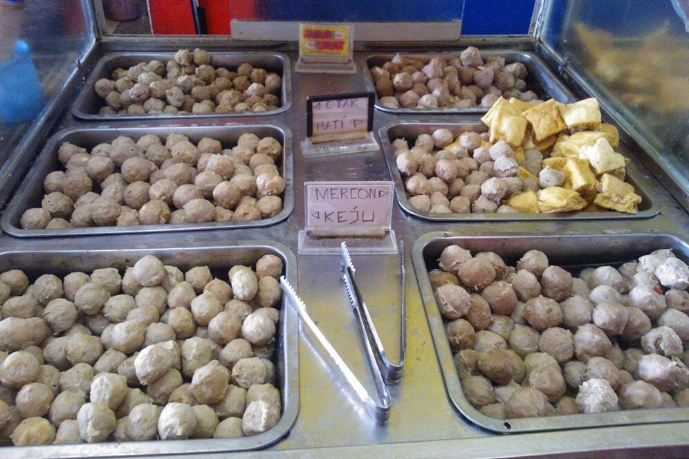 9 Bakso Malang yang Bikin Lidahmu Bergoyang, Rasanya Selalu Juara!