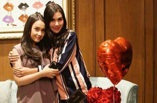 9 Potret Kejutan Ulang Tahun Syahnaz Sadiqah, Dirayain di Hotel Mewah
