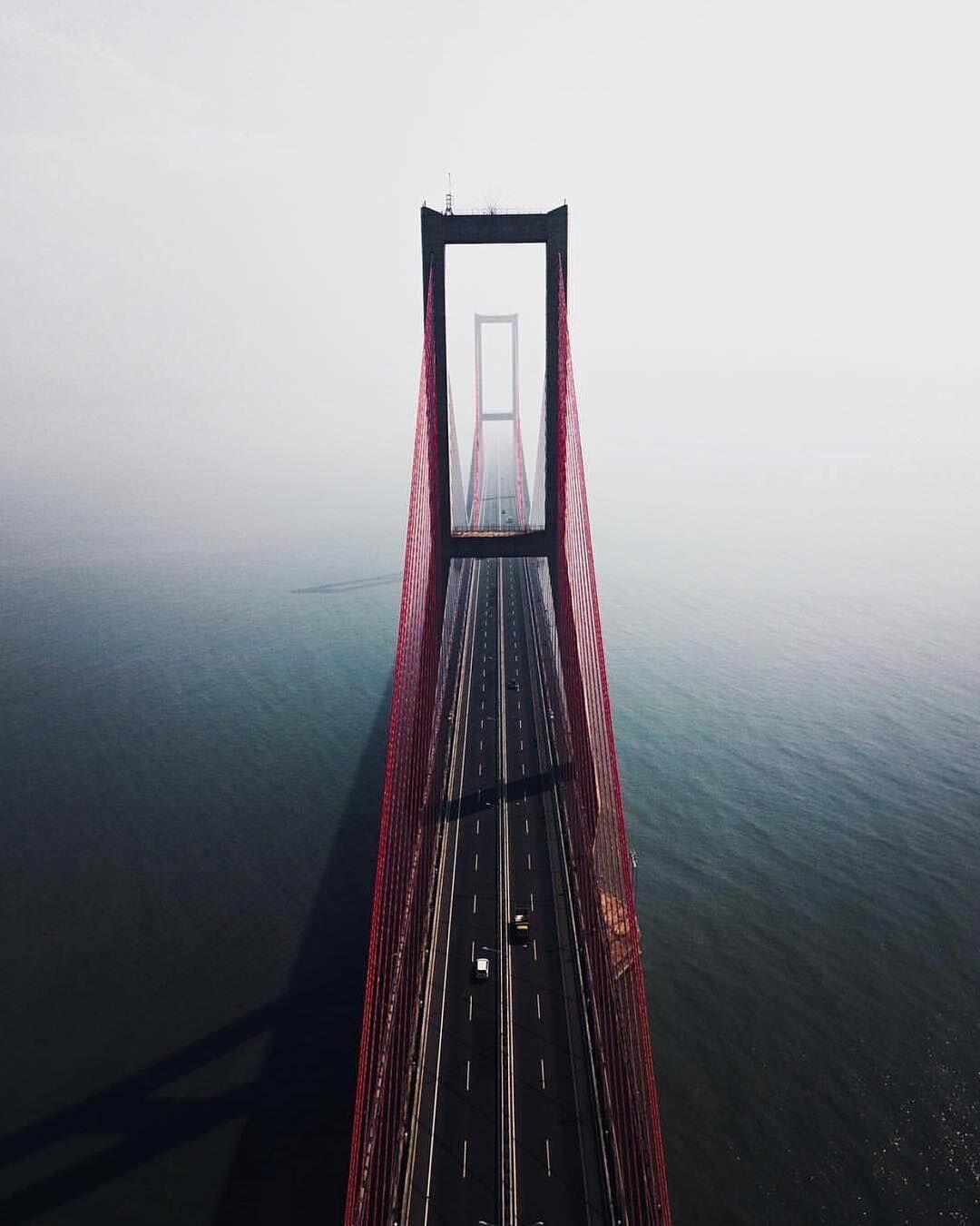 Sudah Tahu 7 Fakta Unik Jembatan Suramadu yang Sekarang Gratis Ini?