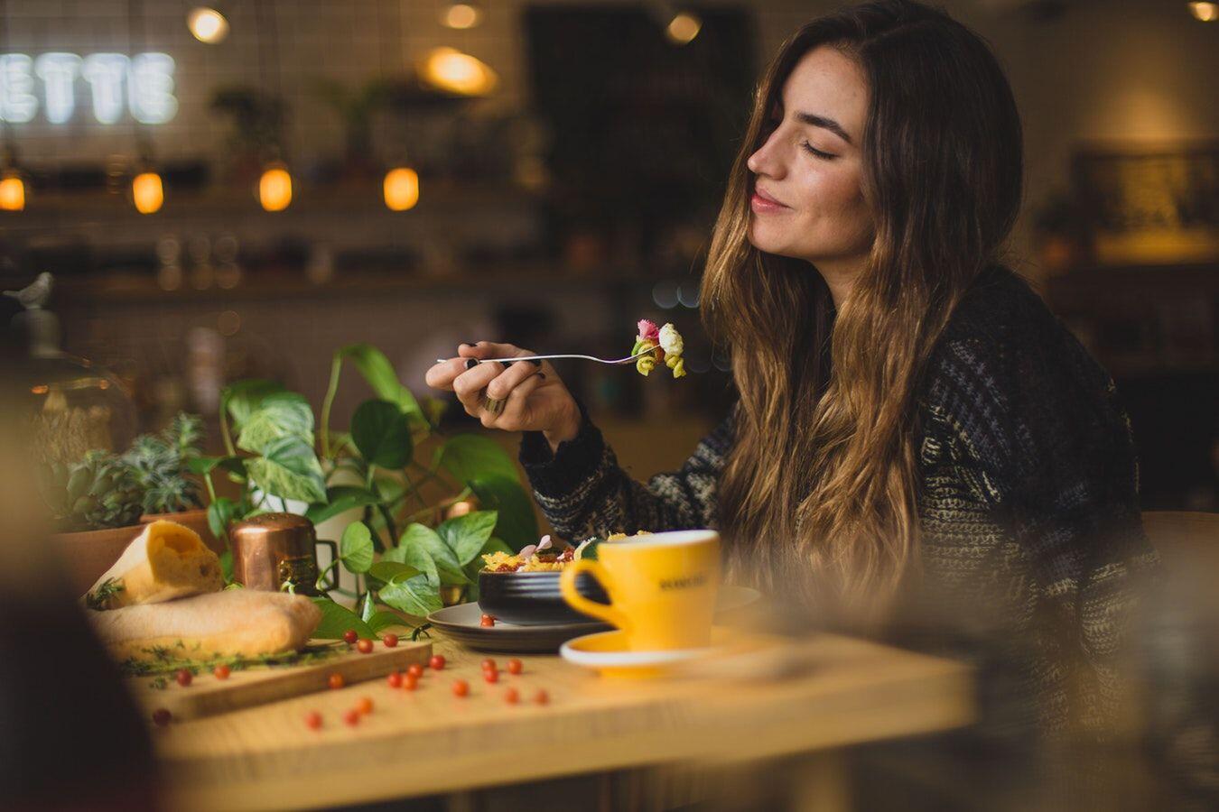 Kenapa Sarapan Bikin Ngantuk? Ini 8 Alasannya yang Perlu Kamu Ketahui