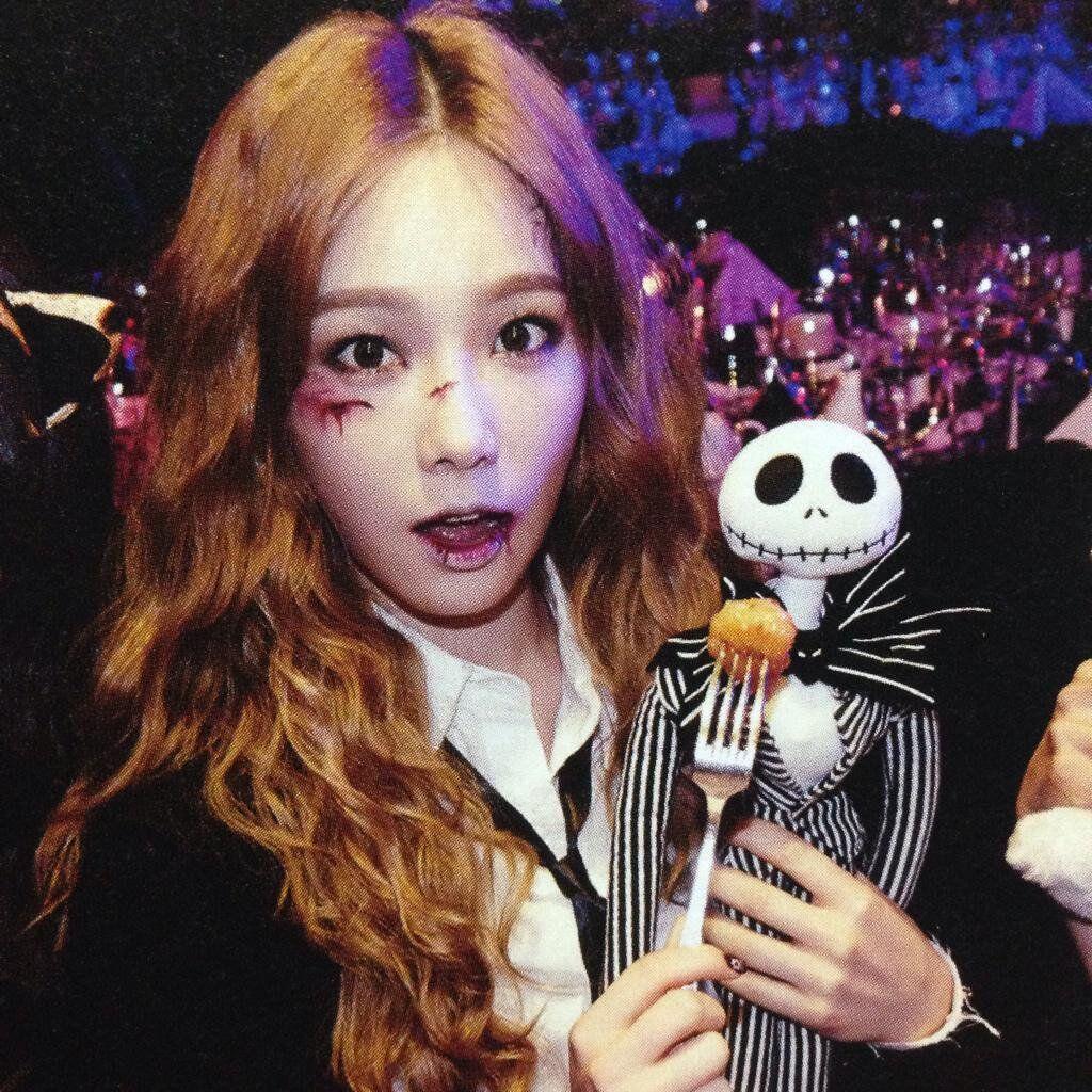 8 Kostum Halloween Paling Unik ala Artis Korea, Berani Menirunya?