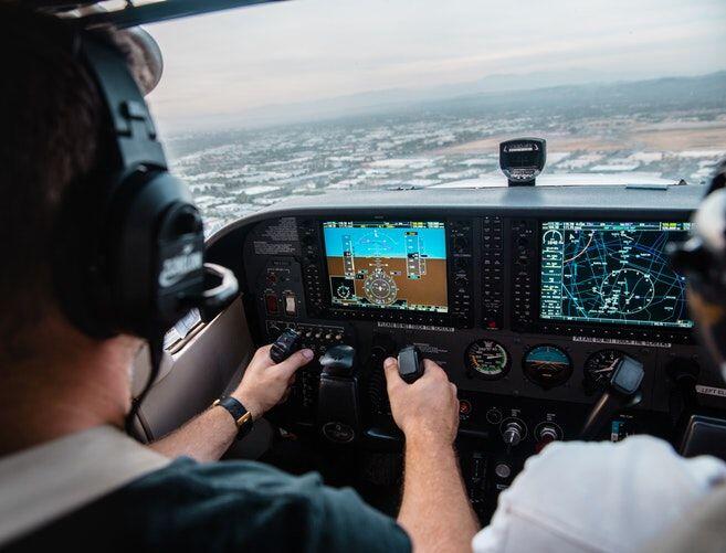 Wajib Tahu, Ini 5 Fakta Krusial Pilot Sebelum Pesawat Lepas Landas