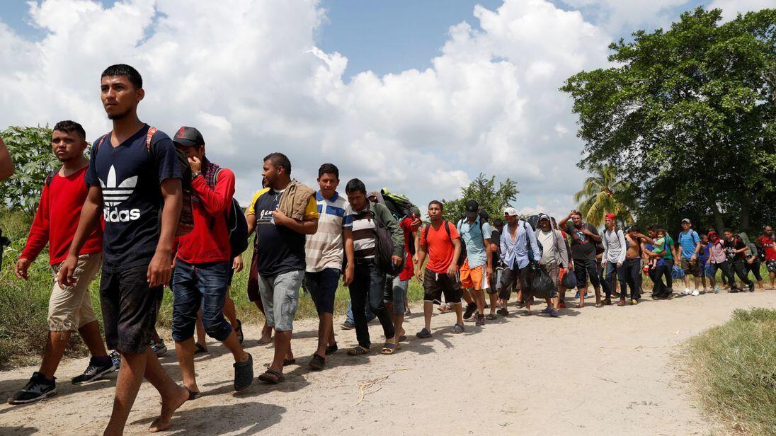 Trump Kirim 5.200 Pasukan ke Perbatasan Mexico