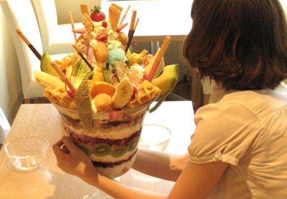 10 Makanan yang Disajikan dalam Porsi Jumbo, Yakin Kuat Makan Sendiri?