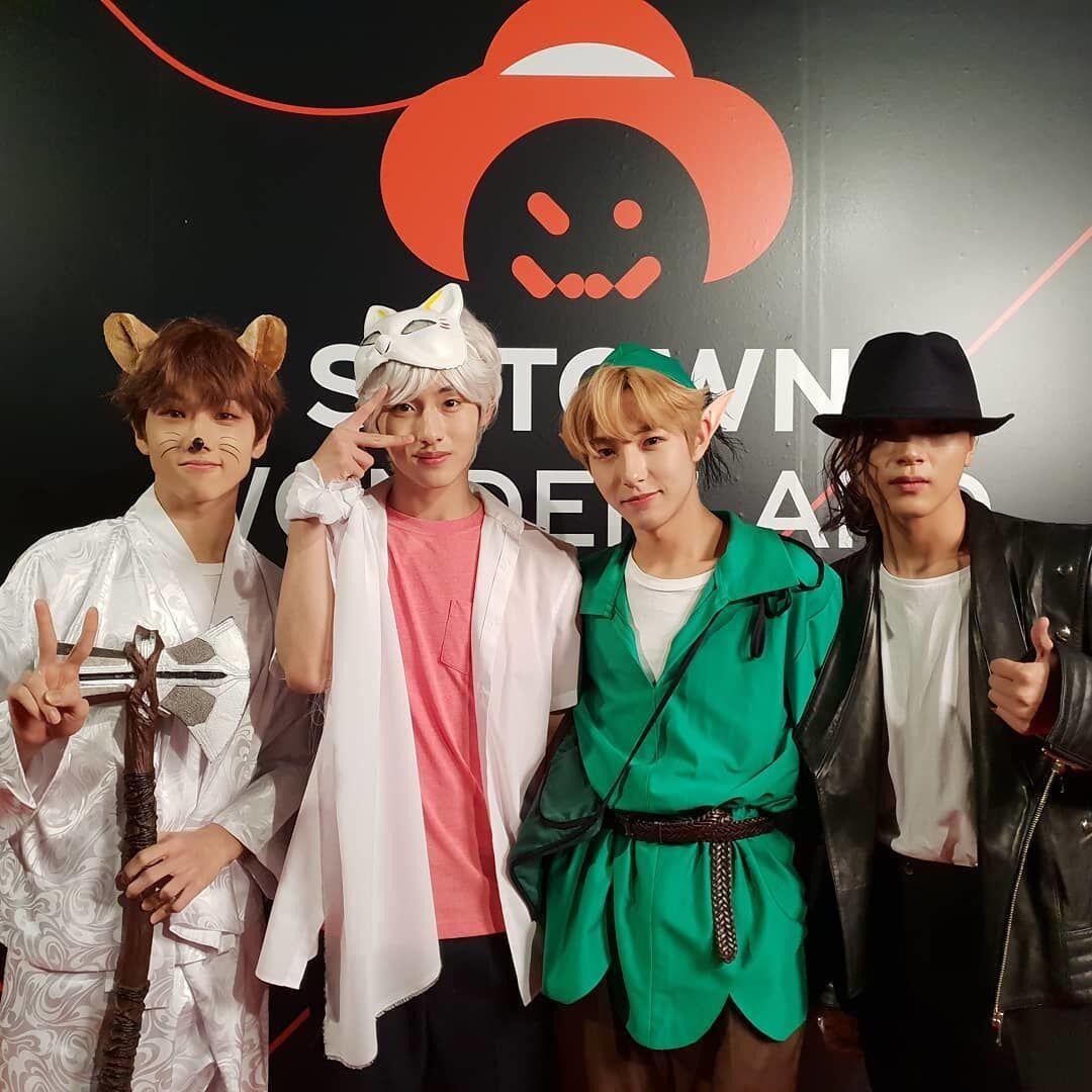 12 Potret Keseruan SM Wonderland, Para Idola KPop Tampil Seram Banget!