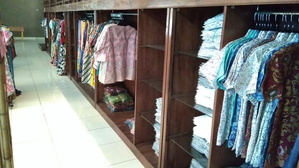 Mengajak Investor utk pengembangan galery batik dan kerajinan di Jogja