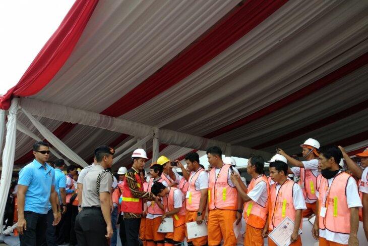 Presiden Jokowi Perintahkan Penambahan Pekerja Konstruksi Bersertifikat