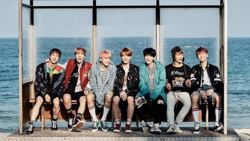 Penuh Seni, 5 MV Boyband Ini Terinspirasi dari Buku