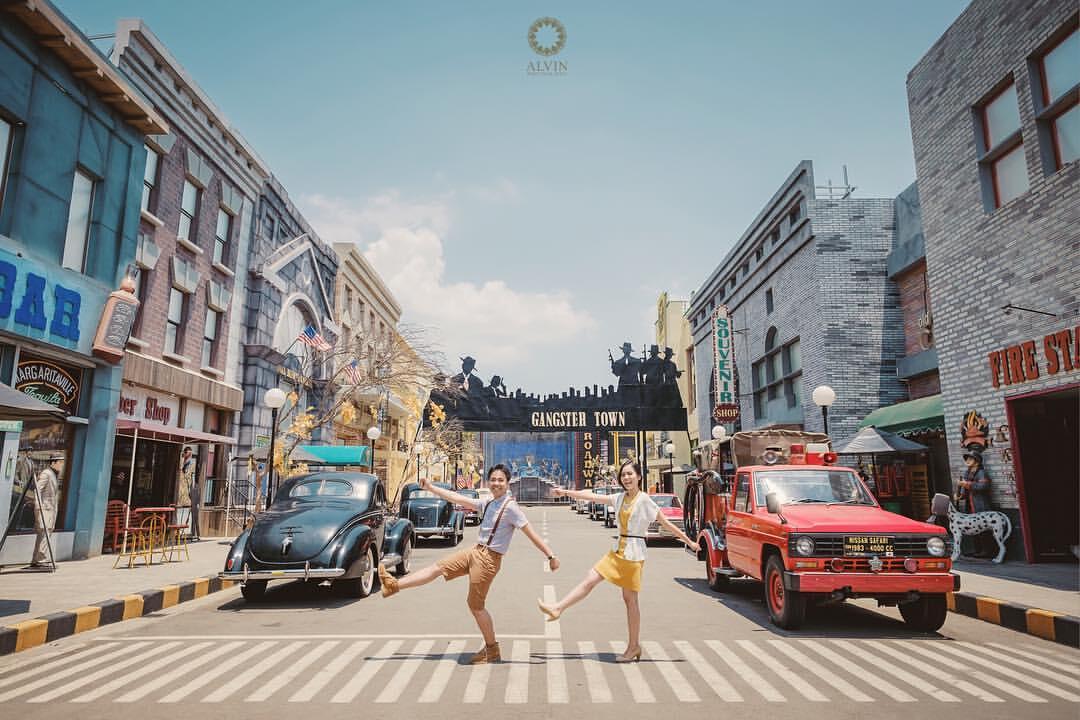 12 Wahana Hiburan yang Cocok untuk Foto Pre Wedding, Seru Banget!