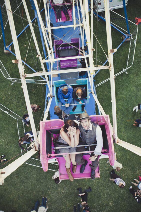 12 Wahana Hiburan yang Cocok untuk Foto Pre Wedding, Seru Banget!