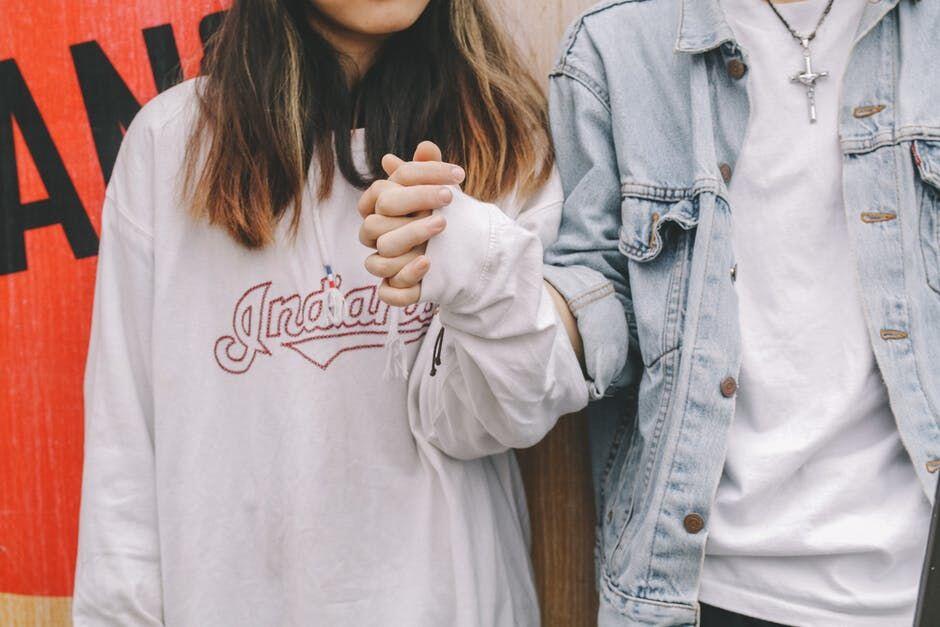 4 Pasangan Zodiak Ini Akan Mudah Mewujudkan Relationship Goals Mereka