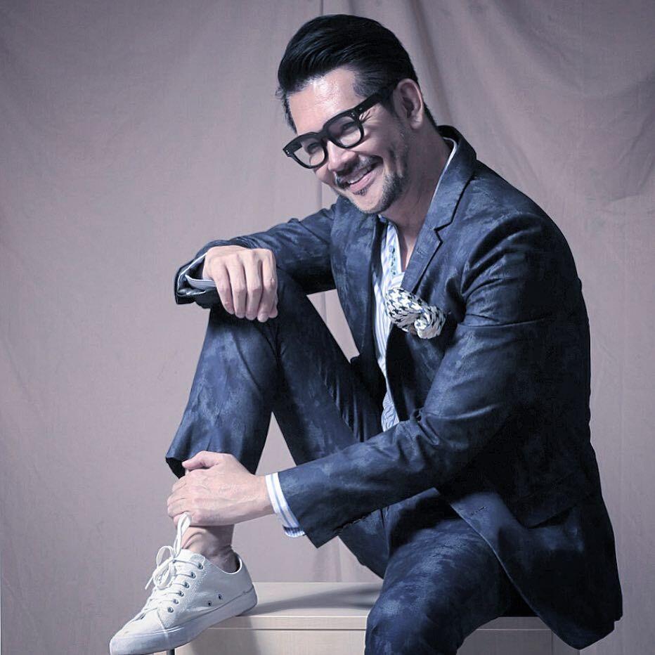 Tua-tua Keladi, 7 Selebriti Pria Ini Makin Tua Makin Memikat Hati