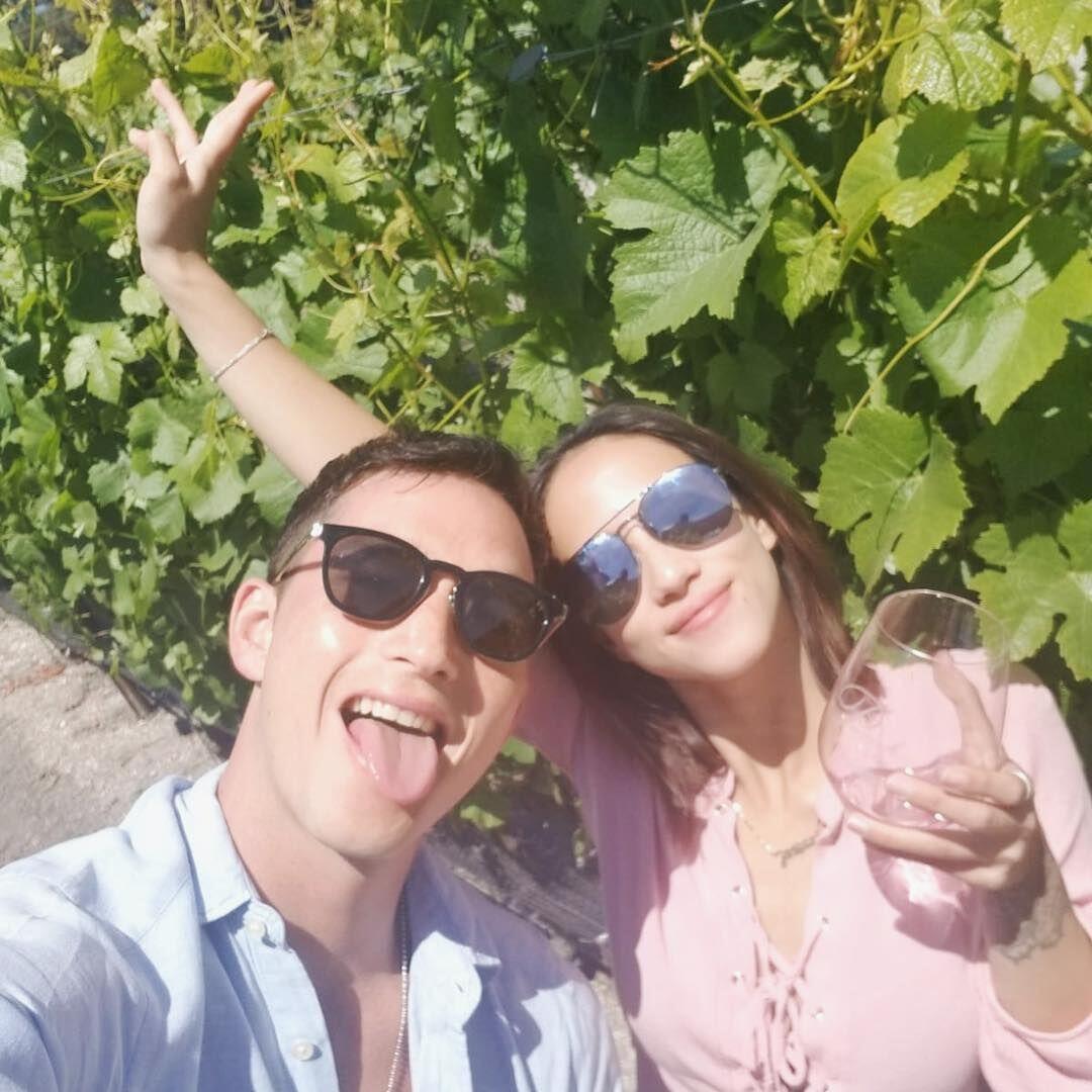 10 Potret Mesra Mike Lewis dan Janisa Pradja yang Makin Romantis!