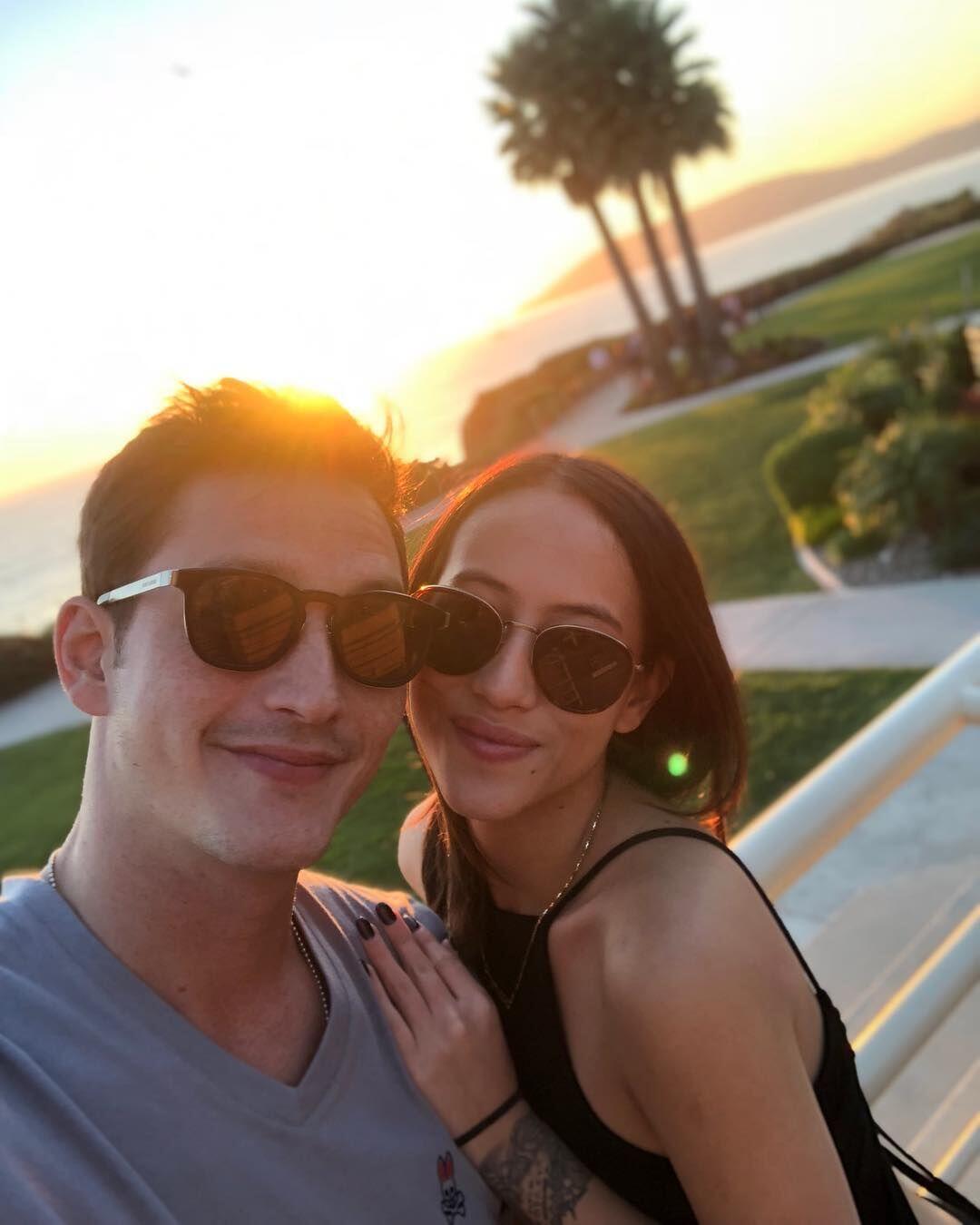 10 Potret Mesra Mike Lewis dan Janisa Pradja yang Makin Romantis!
