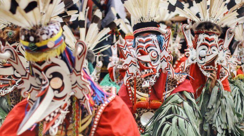 Merasakan Eksotisme Sungai Mahakam Lewat Festival